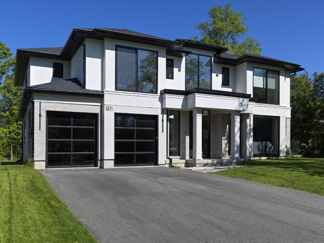 Custom home builder in Lorne Park